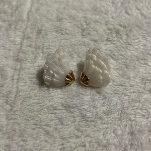 Vintage White And Gold Tone Plastic Earrings